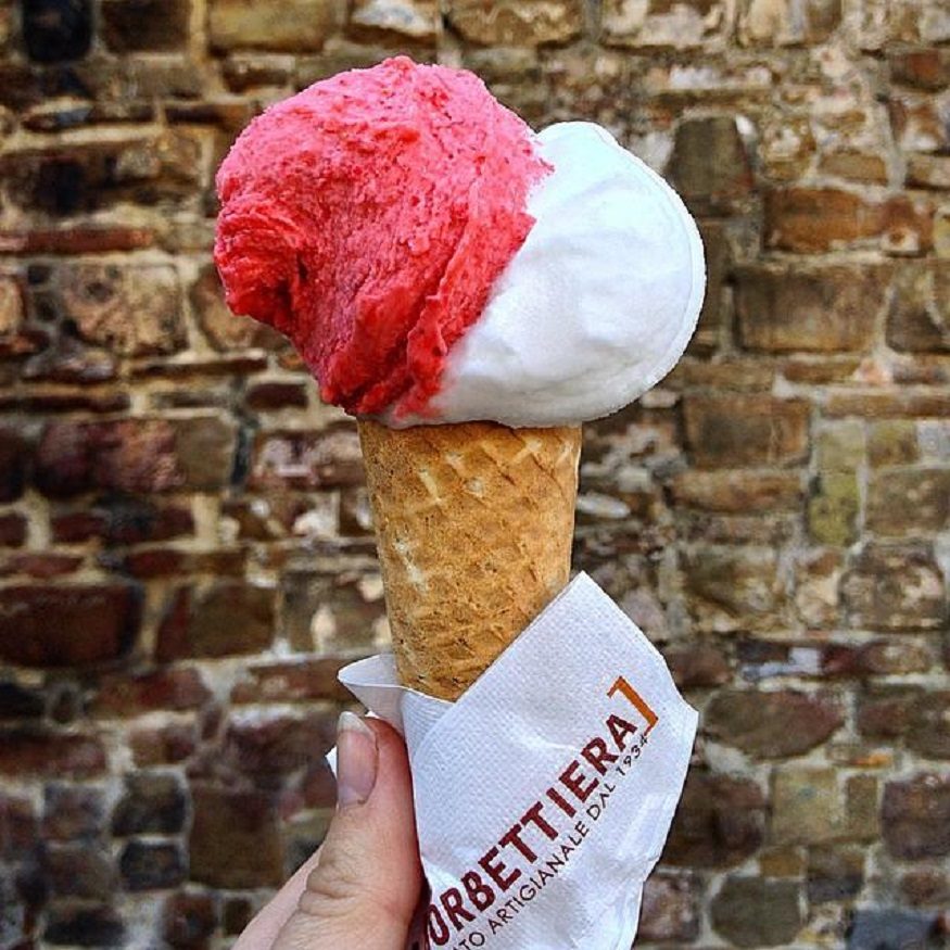 backpacking europe - ice cream 